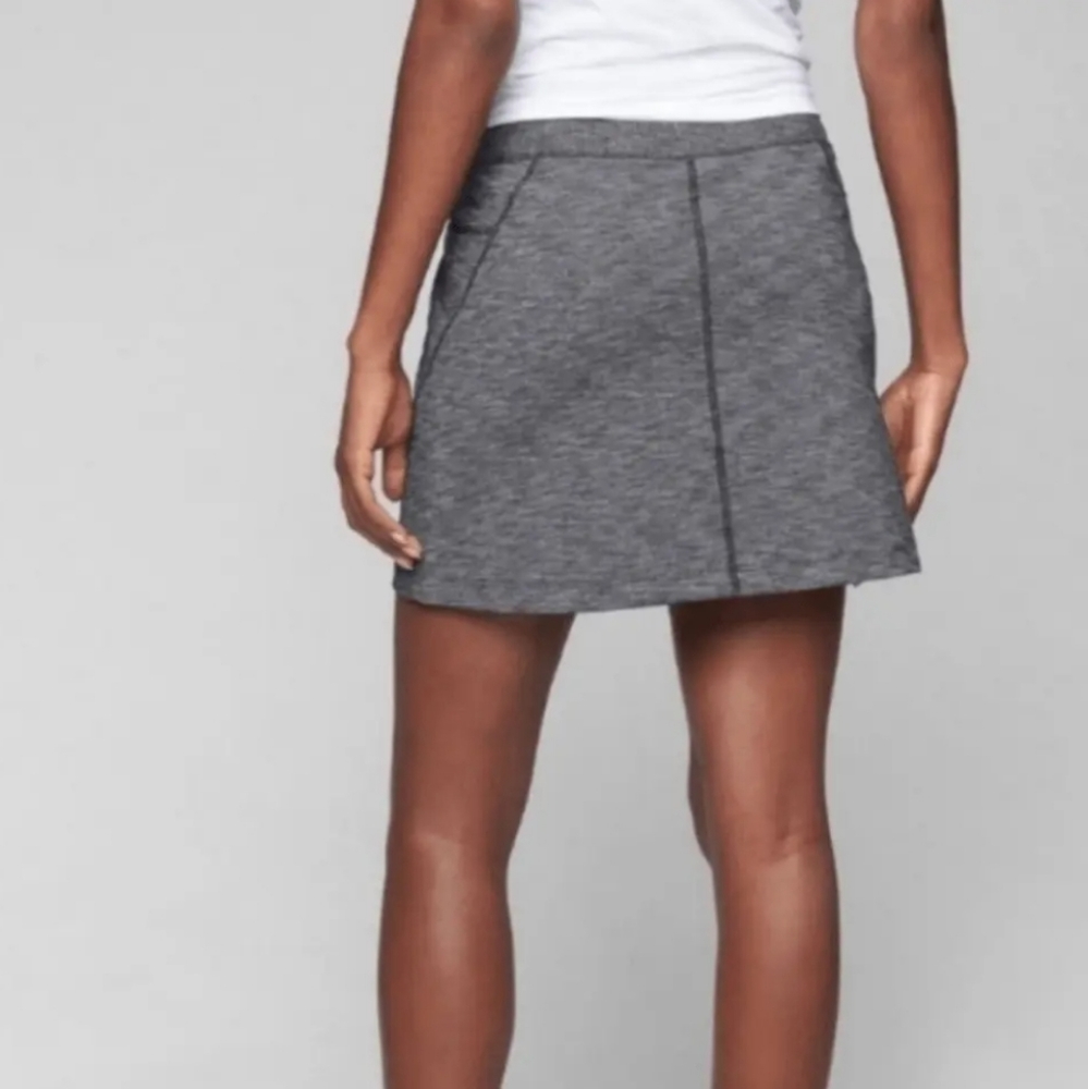 Athleta Excursion Skort With Side Pockets, Xxs - image 2